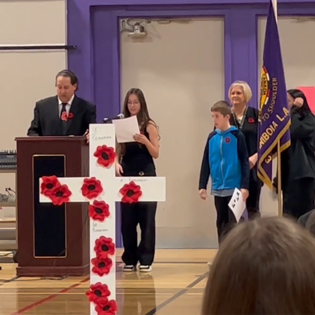 Bruce _IMG_1006_square.jpg