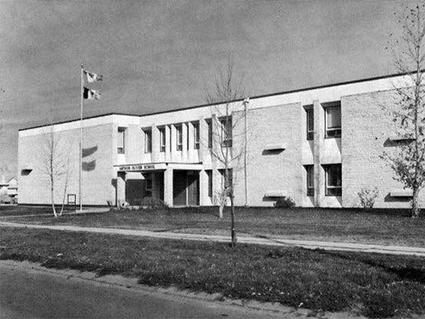 Arthur Oliver School