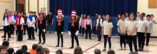 Gr. 5 Theatre_4.jpg