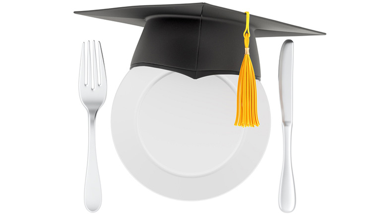 Grad Dinner Tickets Are Now Available for Purchase